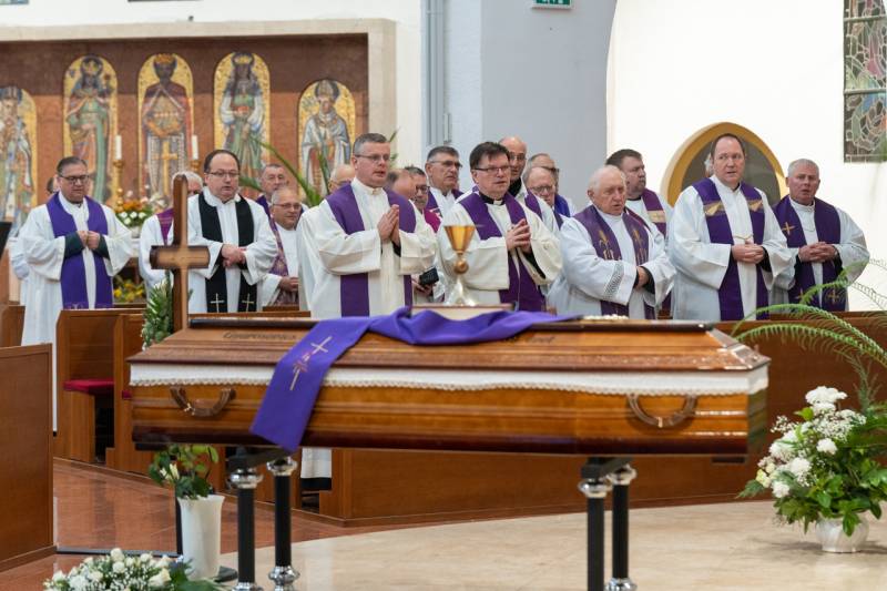 2025_10_27_gyurosovics temetes_19.jpg 2025_10_27_gyurosovics temetes_19.jpg